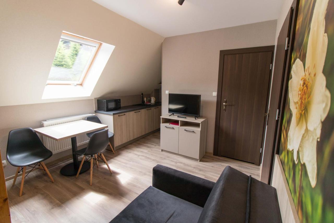 Osrodek Wypoczynkowy Iskra Hotel Piwniczna-Zdroj Bagian luar foto