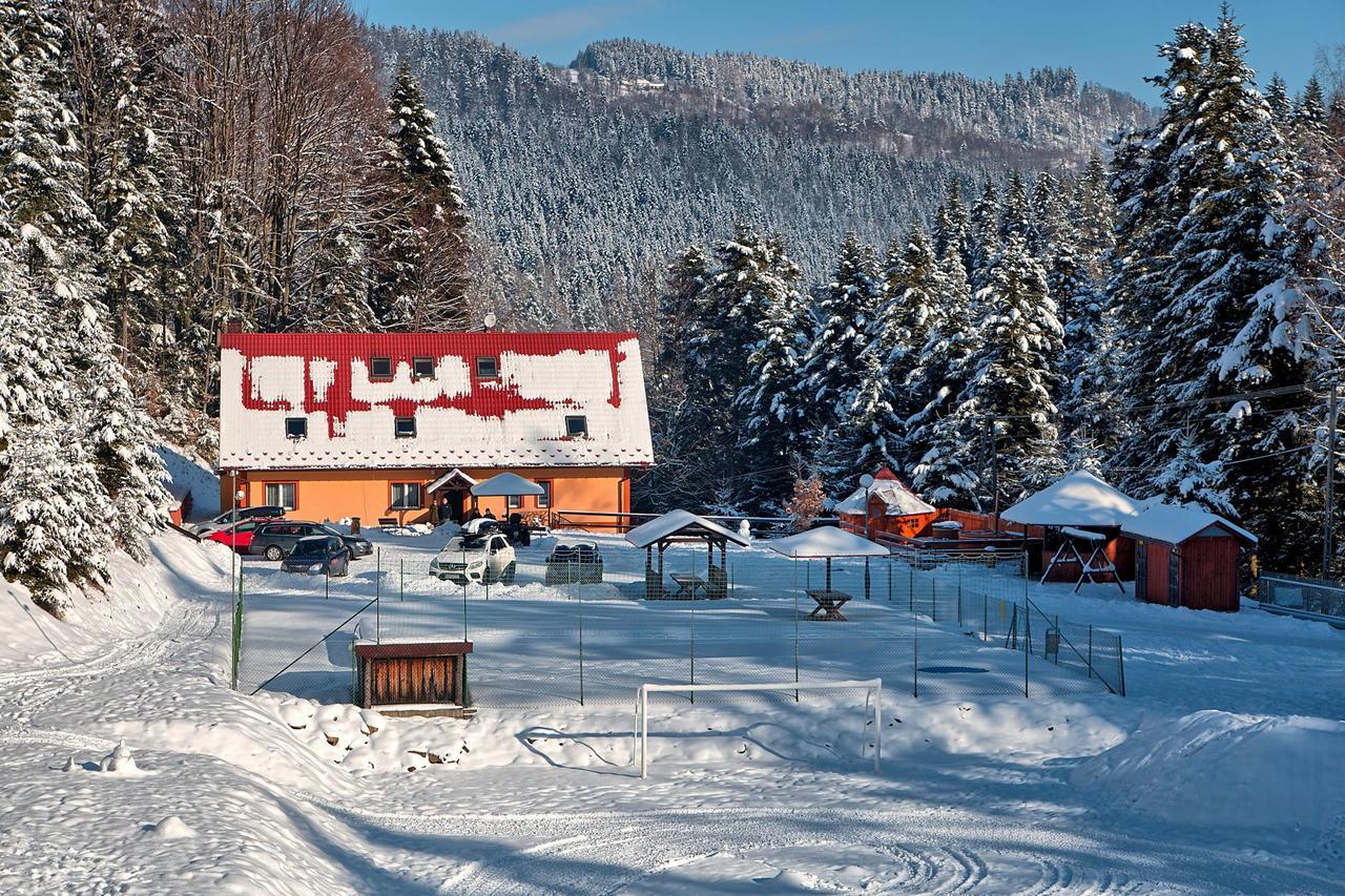 Osrodek Wypoczynkowy Iskra Hotel Piwniczna-Zdroj Bagian luar foto